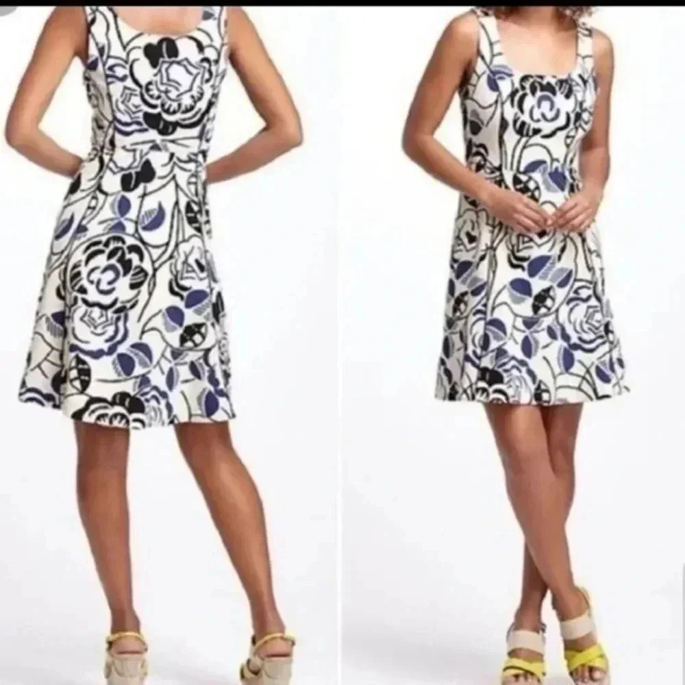 Anthropologie | Vanessa Virginia | Blue Black Floral Ink Set Blooms Dress Size 6